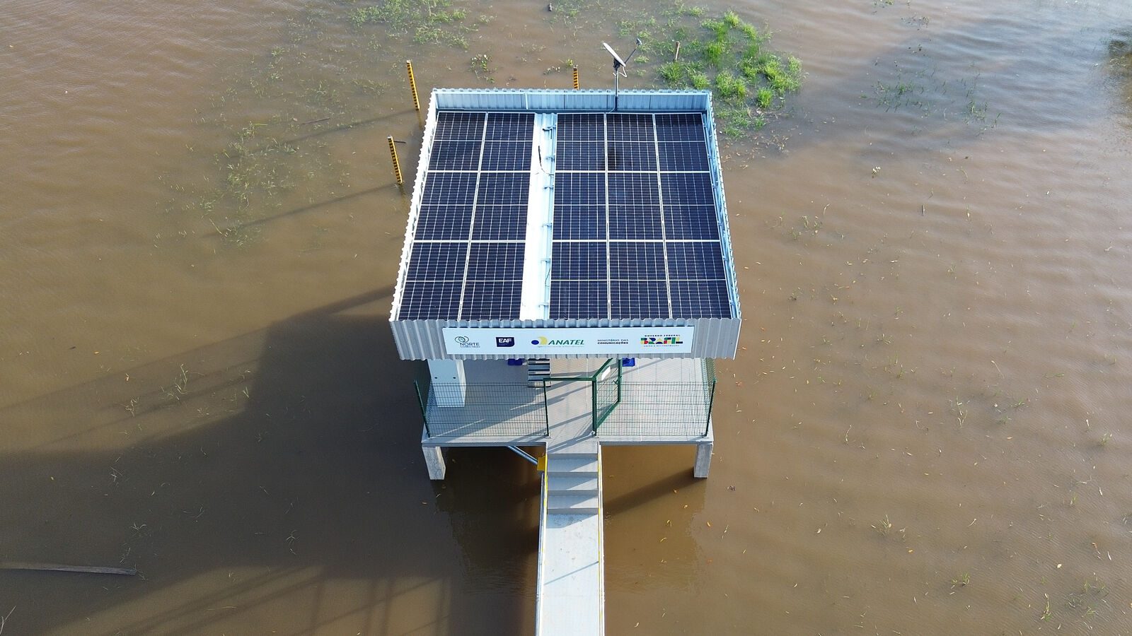 Data Center MDC com energia solar — sustentabilidade