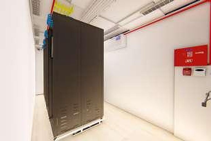 Corredor interno — Smart Shelter MDC