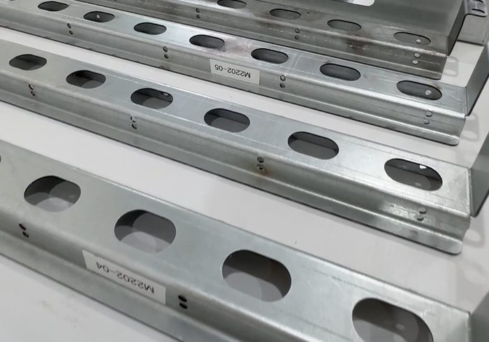 Peças e acessórios metálicos customizados MDC